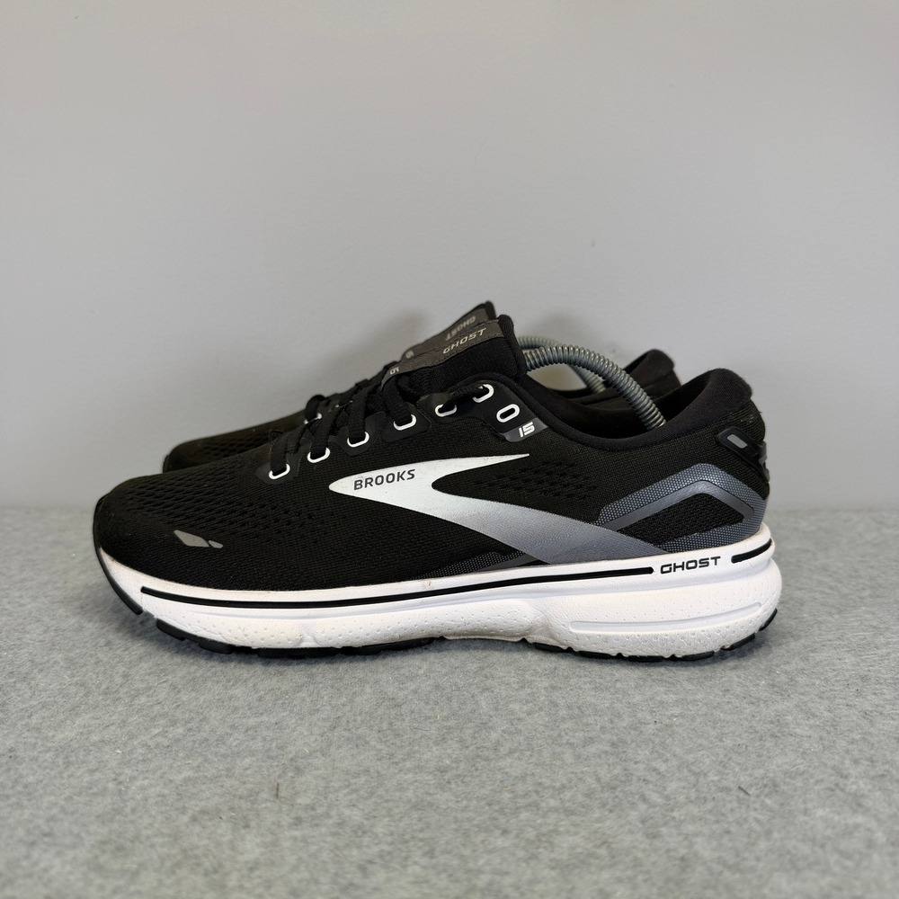 Brooks Ghost 15 Womens Shoes Size 8.5 Black White Running Sneakers 1203801B012